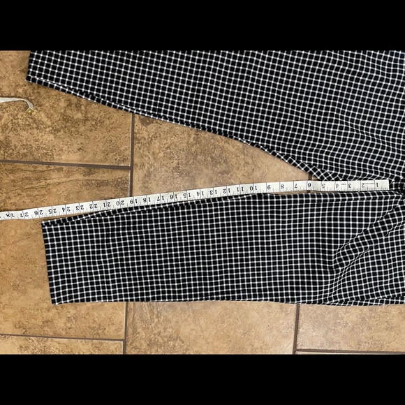 Women’s old navy pixie anklet pants size 14 - Picture 11 of 11